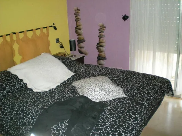 CASA CON TERRENO EN VENTA