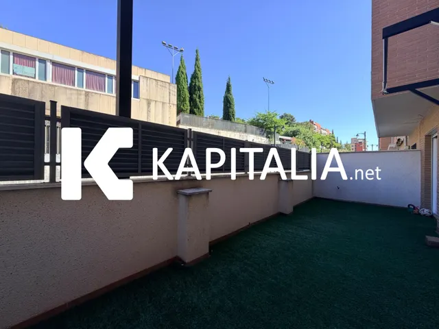 Piso con vistas y piscina en el Ensanche — 17