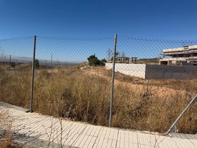 Solar urbano en venta en Urbanización Loma Verde de 397m2 - foto 2