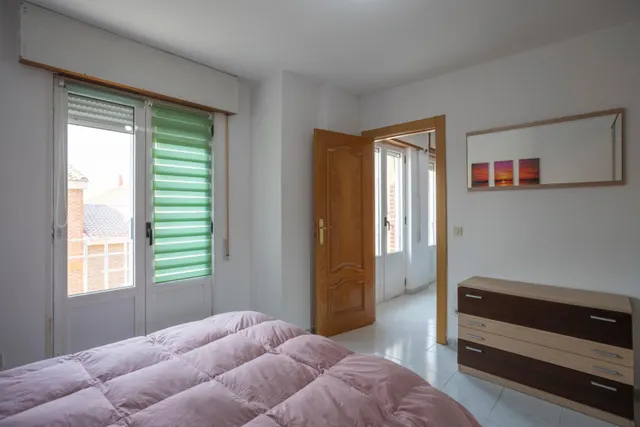 Piso con piscina en Cigales — 24