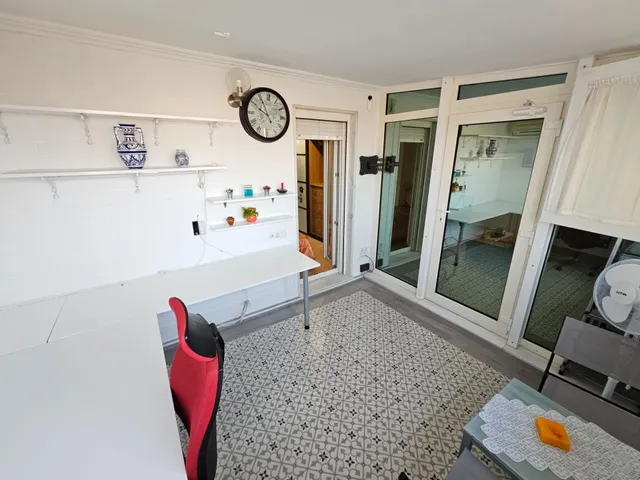 EN ALQUILER FABULOSO PISO-ATICO DE 3 DORMITORIOS + 2 BAÑOS,EN ALMERIA CAPITAL, ZONA AVDA.MEDITERRANEO Y CARREFOUR — 45