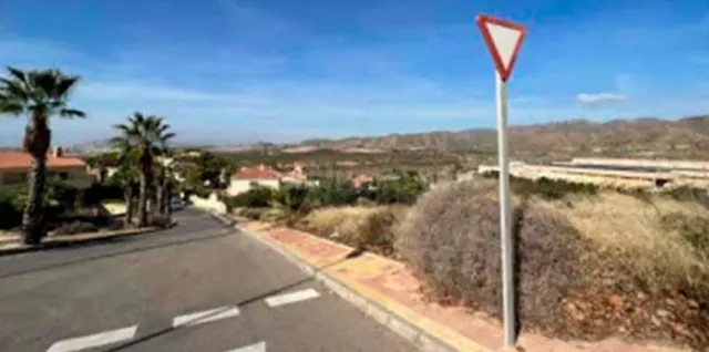 Terreno en venta en Avda Los Espejos, 85 Isla Plana Cartagen - foto 4