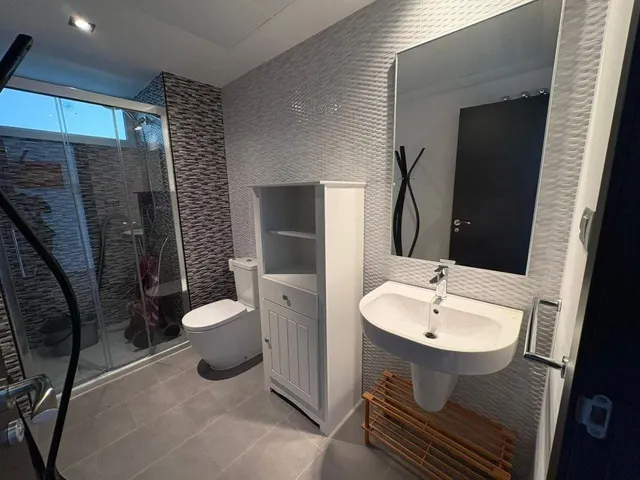 GRAN APARTAMENTO EN TORREVIEJA, 2 HAB, 1 BAÑO — 13