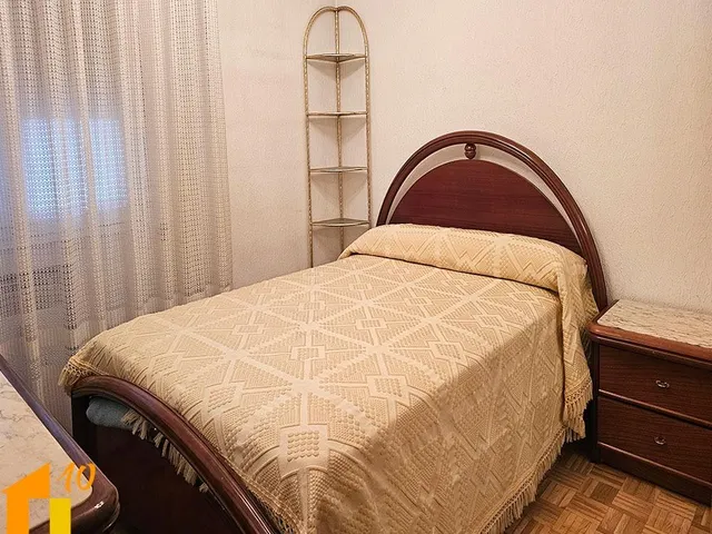 Piso 4 habitaciones 104m² en venta - Avda. del Cid — 26