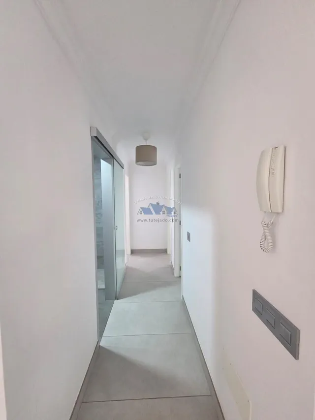 Piso en venta — 23