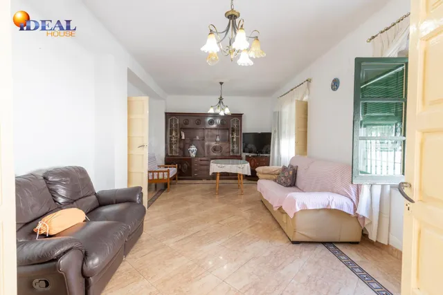 Casa con gran solar - foto 4