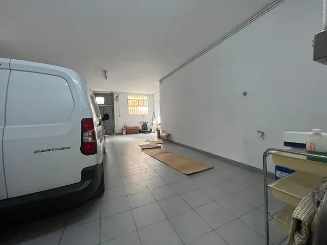 Local apto para diversos usos, garaje, almacén, comercio, cerca del Passeig Verdaguer por 79.000 Eur — 20