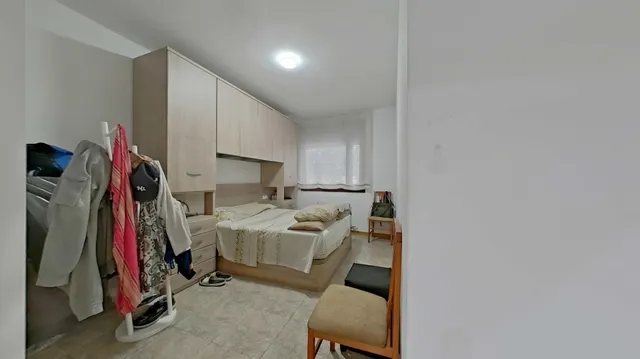 Seminuevo con terraza, piscina, parking y trastero — 17