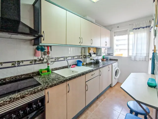 Planta baja con piscina y parking en primera linea de playa de Miramar — 42