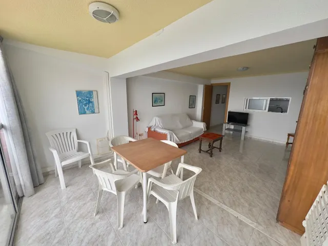 FABULOSO APARTAMENTO EN 1ª LINEA DE LEVANTE — 4