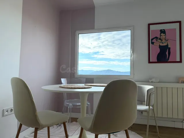 Piso reformado con espectaculares vistas a la bahía de Santa - foto 3