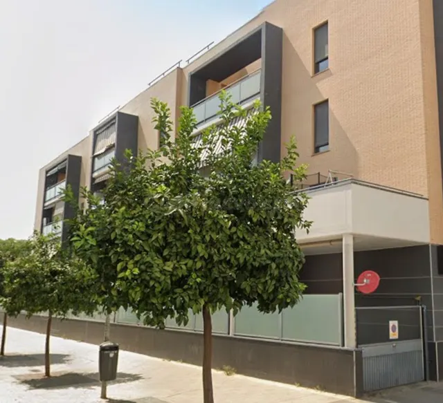Casa 3 habitaciones 84m² en venta - Avenida de las Ciencias — 3