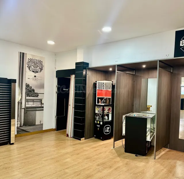 Local comercial completamente equipado - foto 2