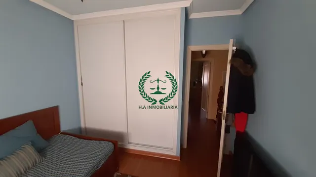 CHALET INDEPENDIENTE AMUEBLADO EN ALQUILER PEDREZUELA — 38
