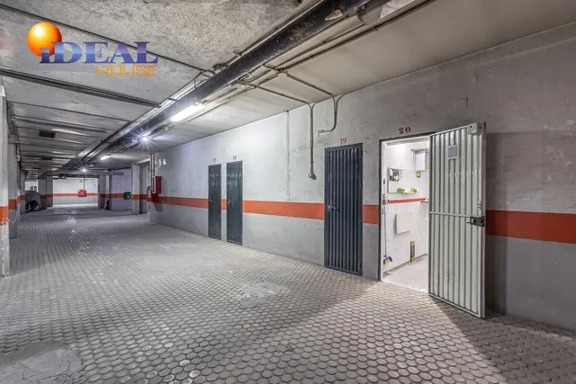 TRASTERO EN VENTA JUNTO CONSTITUCIÓN — 5