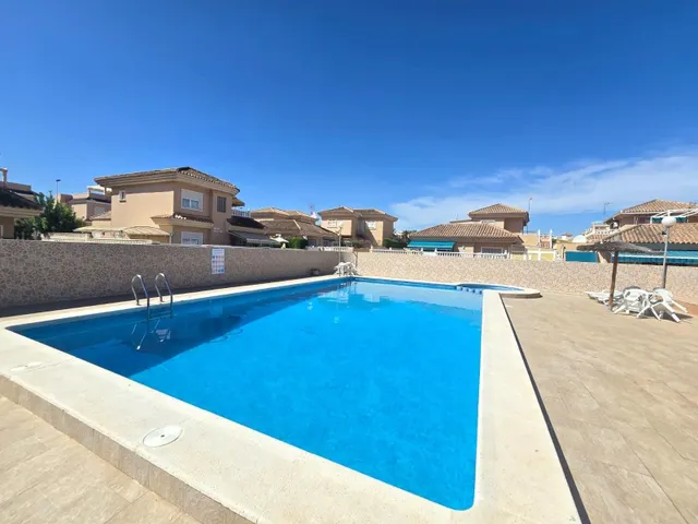 Villa 3 habitaciones 98m² en venta - Los Balcones - Los Altos del Edén — 50