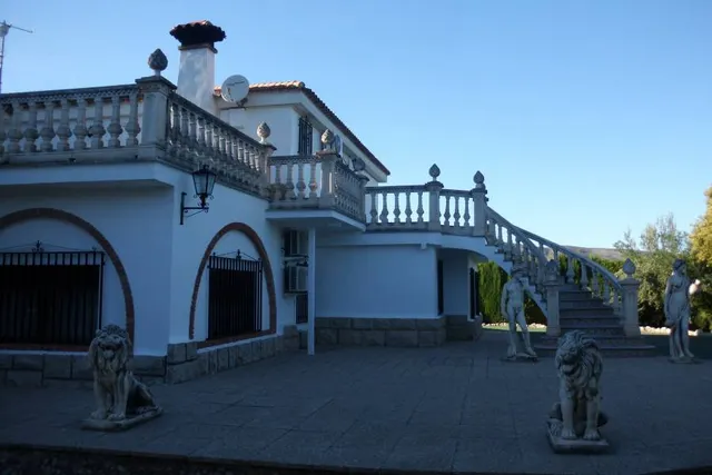 Chalet en Camí Els Presos - Ontinyent — 3
