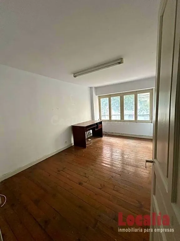 Local comercial en el centro de Torrelavega — 16