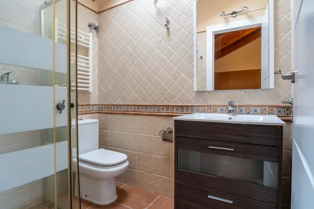 Casa con piscina y vistas a la montaña en Mas Borràs — 29