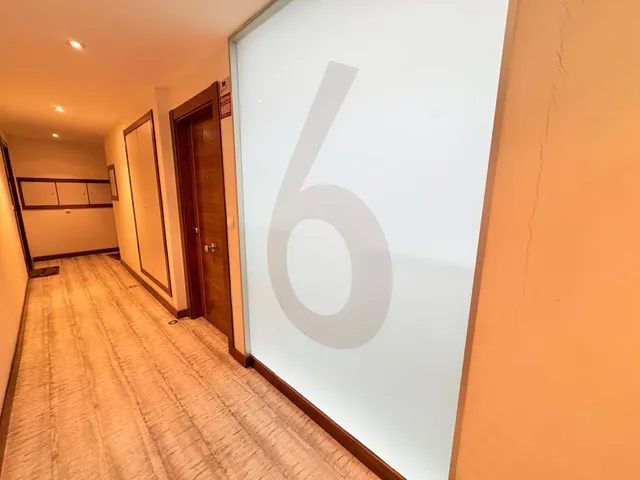DUPLEX DE LUJO CON TERRAZAS — 32