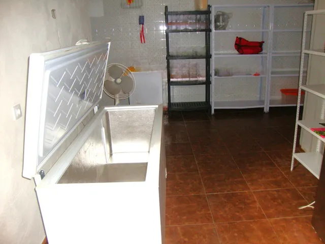 VENTA DE VIVIENDA EN PLANTA BAJA Y PISO — 14