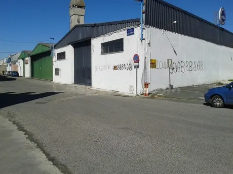 Nave industrial 600m² en alquiler - Pino Montano - foto 4