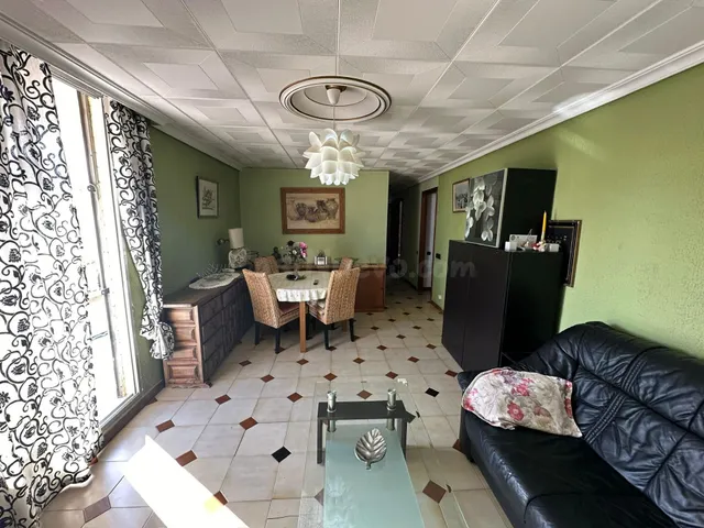 Ático en Venta en el Centro de Benidorm, con Amplia Terraza  - foto 3