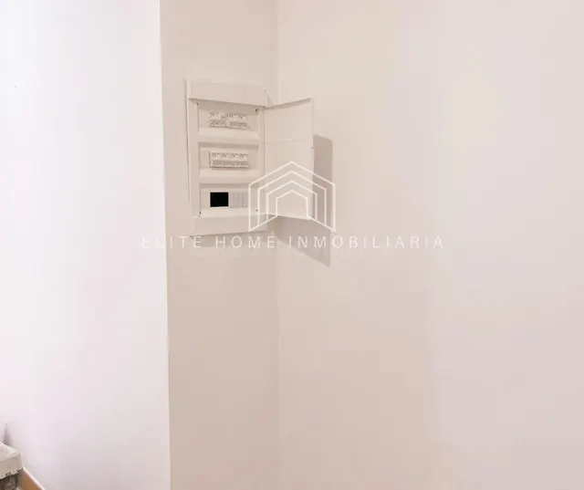 ATENCIÓN INVERSORES! LOCAL CÉNTRICO Y REFORMADO EN VENTA Y A - foto 5
