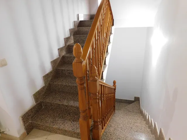 Chalet Adosado en Yuncler 3 Plantas para entrar a vivir — 31