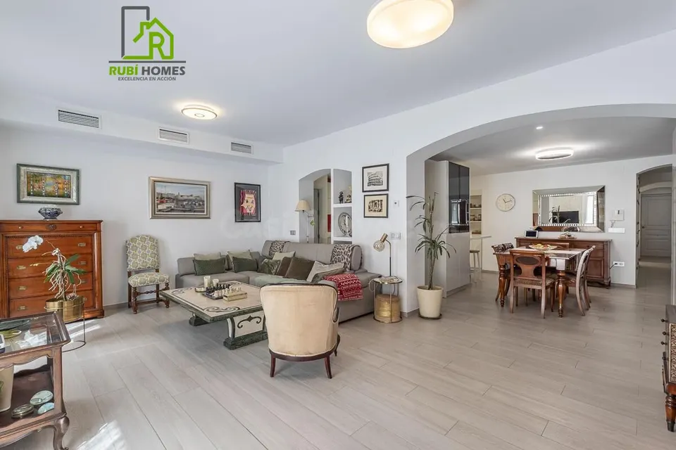 PISO EN VENTA - GRANADA (C/Recogidas)