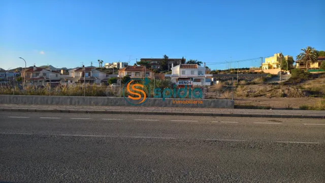 VENTA DE SOLAR URBANO EN CALABARDINA (ÁGUILAS)