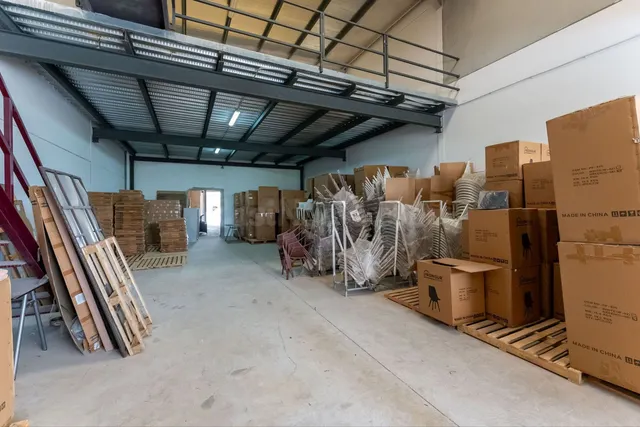 Almacén 224m² en venta - South of spain - foto 2