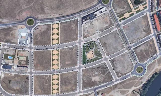 Urbis te ofrece un suelo urbano en zona La Plata-Huerta Otea, Salamanca. — 4