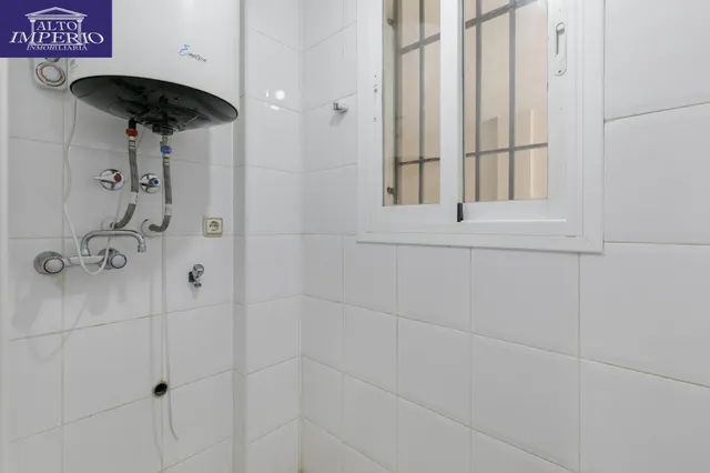 Piso en Armilla Centro con patio de 46 m2, 2 dormitorios y metro — 13