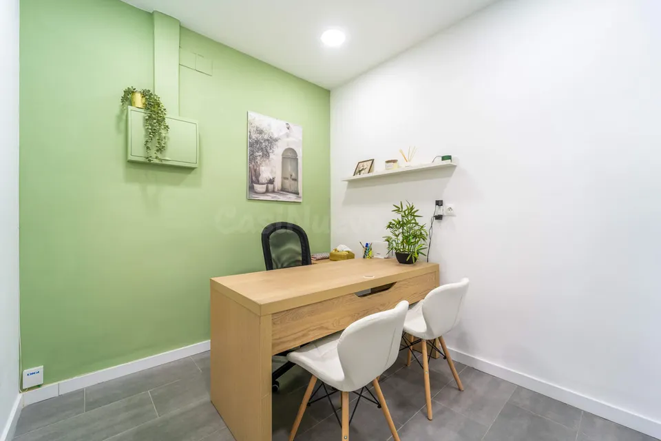 Local comercial 47m² en venta - La Aurora - Avda Andalucia