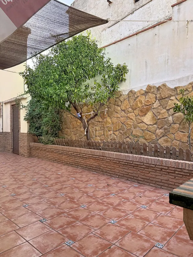 CHALET ADOSADO EN CALLE CAZADOR, HUETOR VEGA — 14