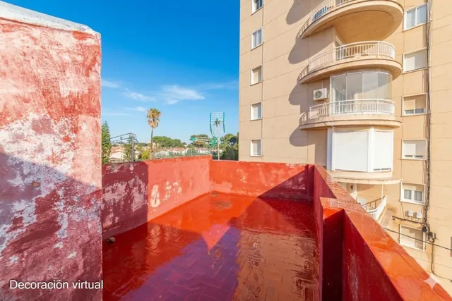 Amplio Chalet independiente en Santiago de la Ribera por €285,000 — 34