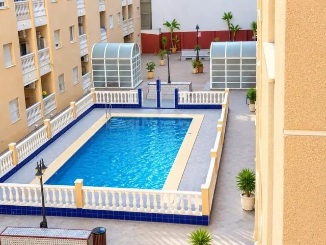 Apartamento 1 habitación 55m² en venta - Estacion de autobuses — 4