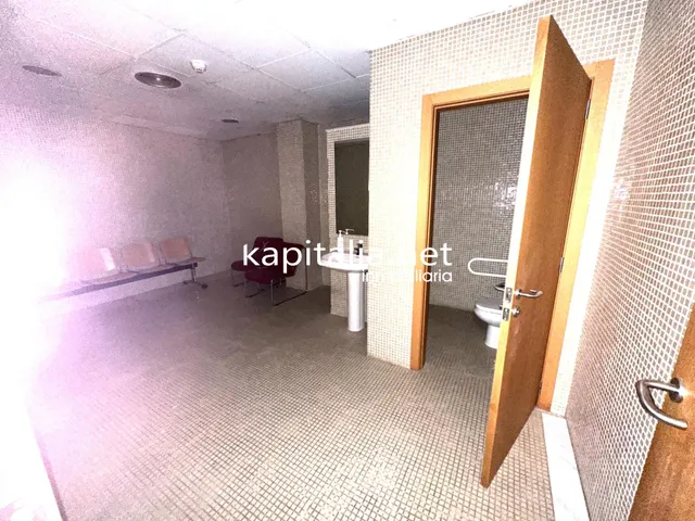 Venta/Alquiler de Local Comercial en Ontinyent - Zona Sant Josep — 11
