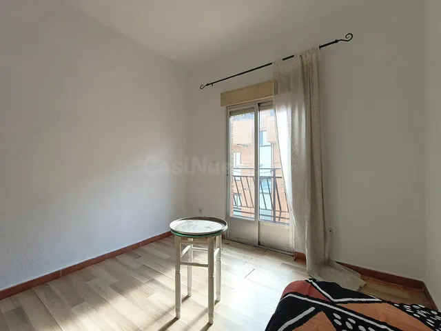 LUMINOSO PISO EXTERIOR, CON GRAN TERRAZA, EN PUERTA BONITA — 2