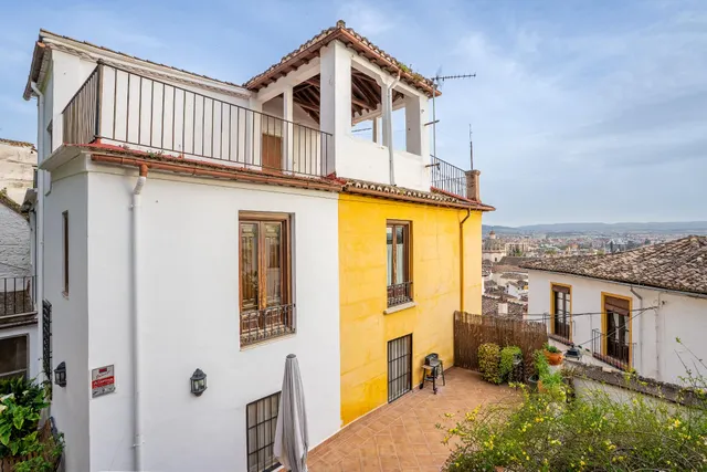 PRECIOSO CARMEN A LA VENTA — 6