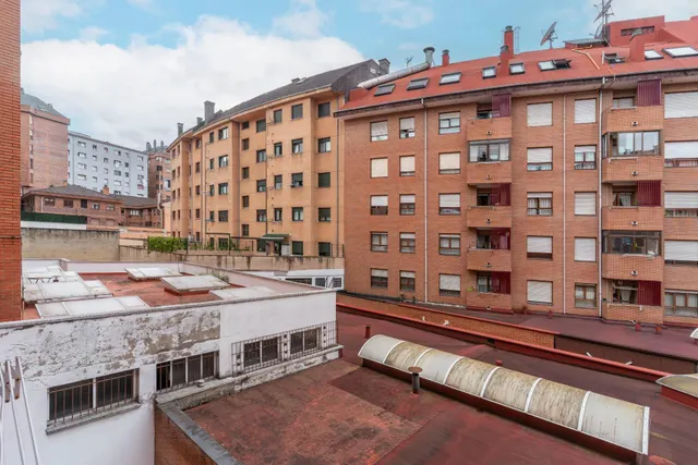 Piso en Silla del Rey, Oviedo — 27