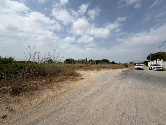 Parcela segregada de 4.227 metros en el pago del humo — 5