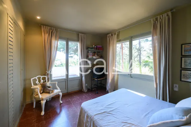 Elegante casa señorial cerca del pueblo y del golf — 31