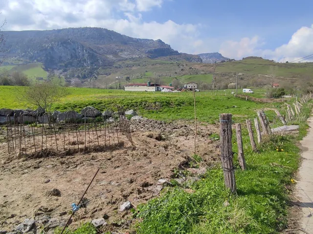 SE VENDE CASA Y TERRENO EN LA GANDARA- SOBA (CANTABRIA) - foto 5