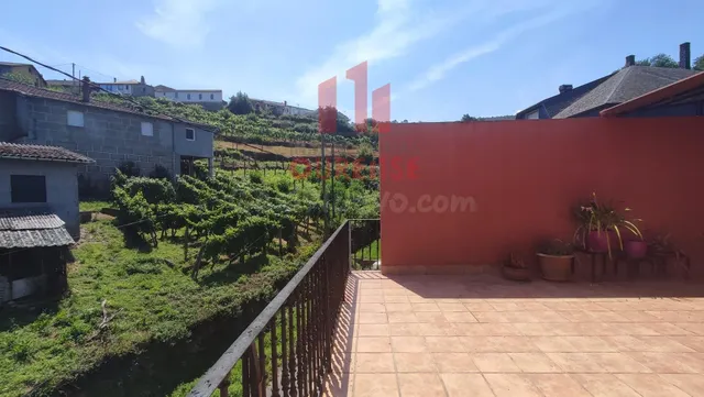CASA DE PIEDRA PARA REFORMAR CON PARCELA EN ALONGOS. - foto 2
