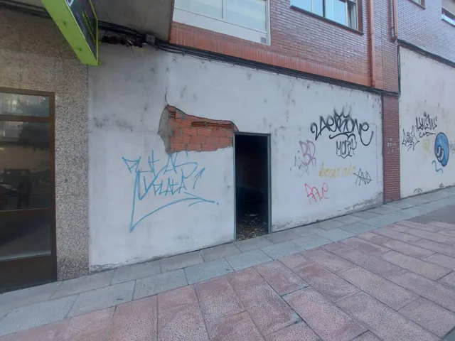 Local Comercial en Ponferrada Zona Alta — 2