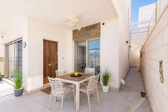 Villa 3 habitaciones 115m² en venta - Lomas de Cabo Roig - foto 3