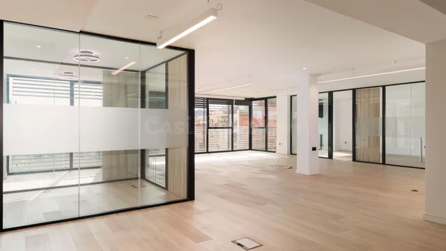 Oficina 413m² en alquiler - Eixample — 2