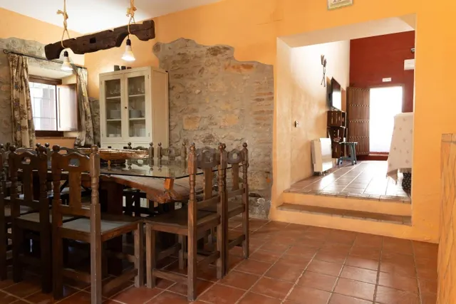 A. Encantadora Casa Rústica del Siglo XIX con Oportunidad de - foto 4